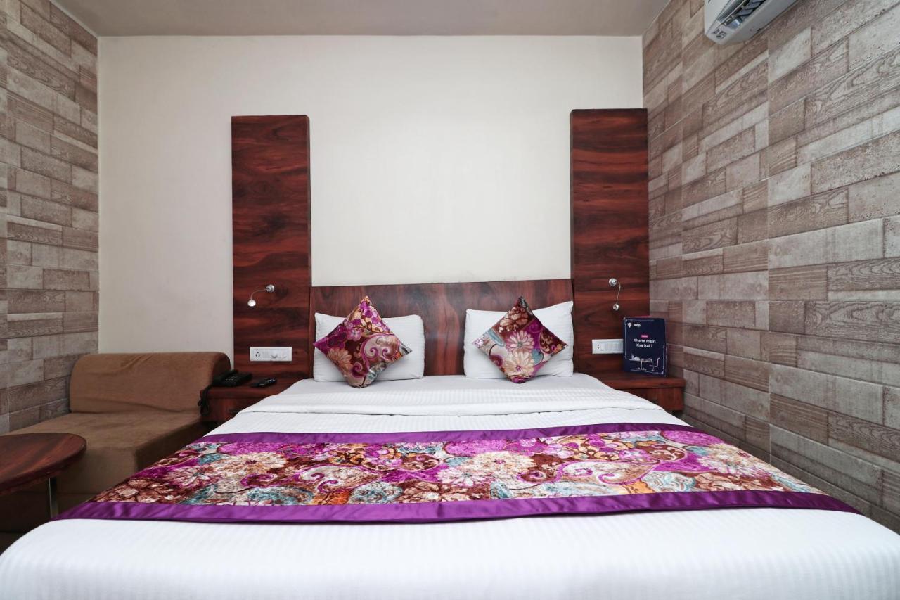 Hotel Deep Kānpur Exterior photo