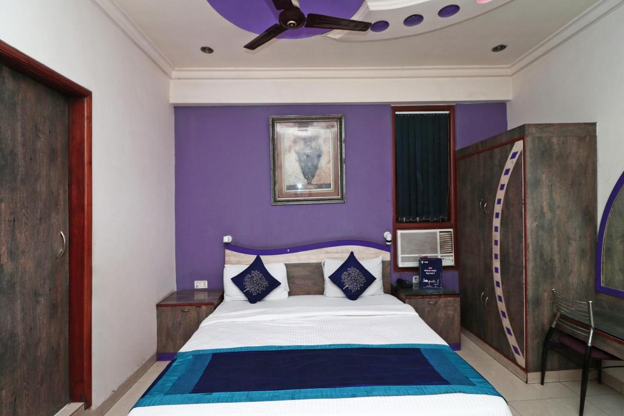Hotel Deep Kānpur Exterior photo