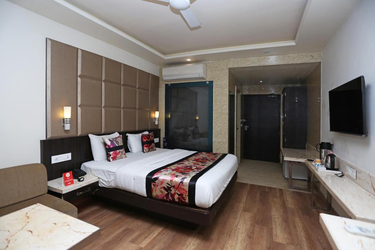 Hotel Deep Kānpur Exterior photo